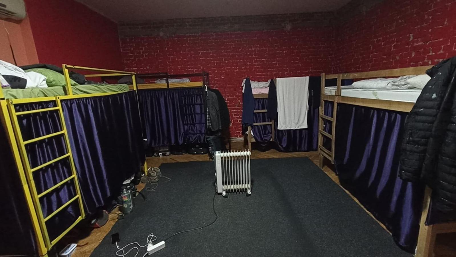 Newborn Center Hostel All Day Free Coffee Prisztina Zewnętrze zdjęcie